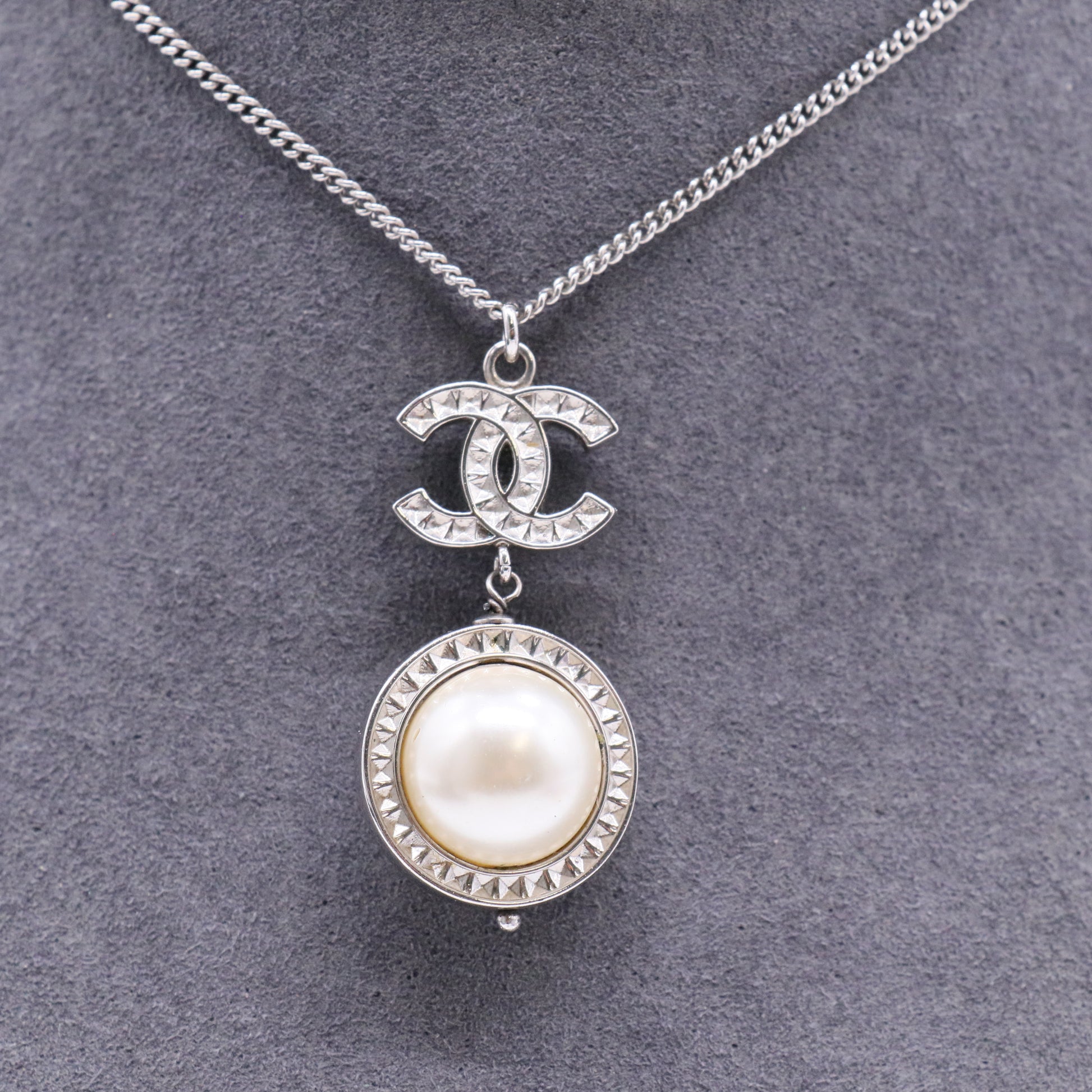 Chanel Rhinestone Pearl Necklace twins