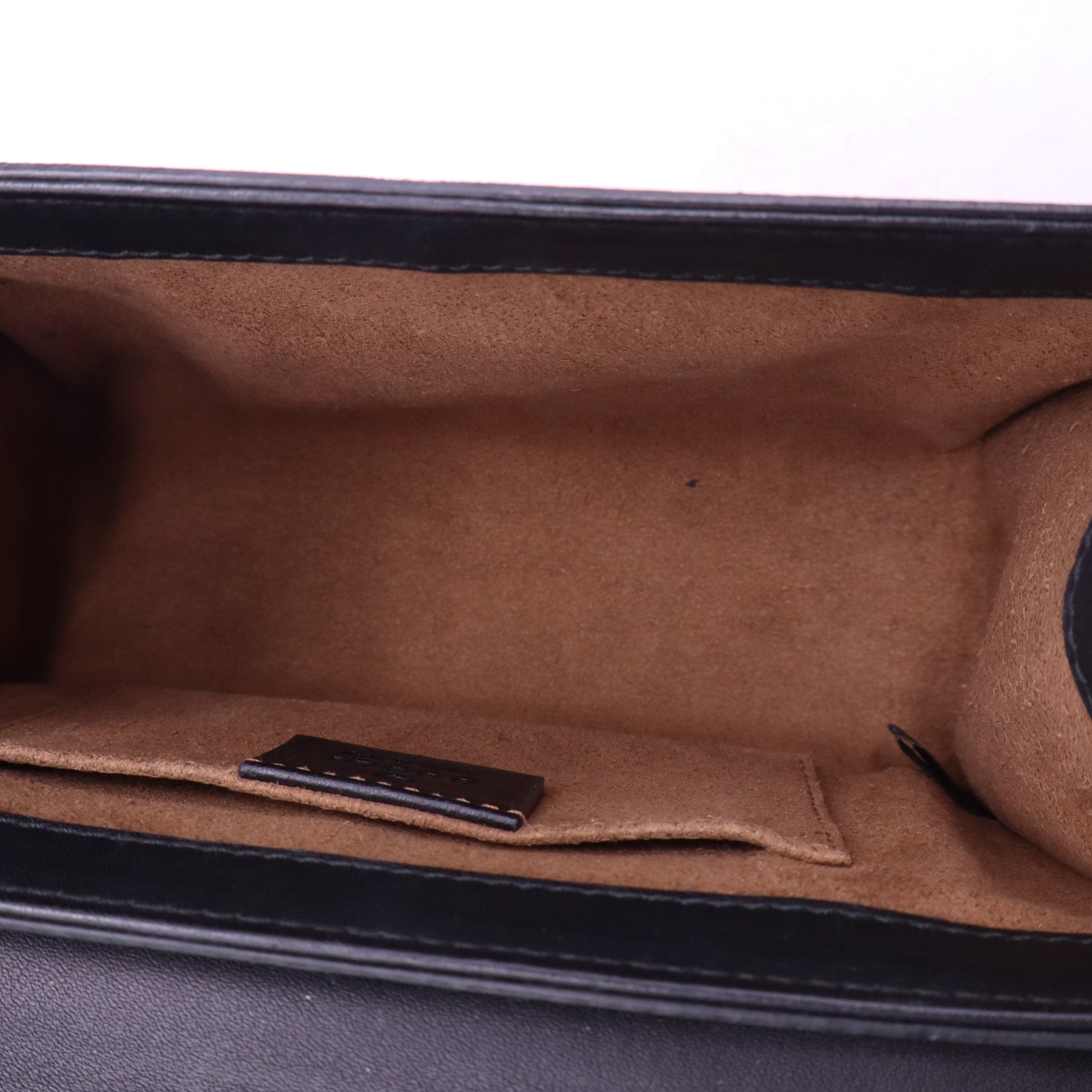 Gucci GG Supreme Small Padlock Shoulder Bag B21787