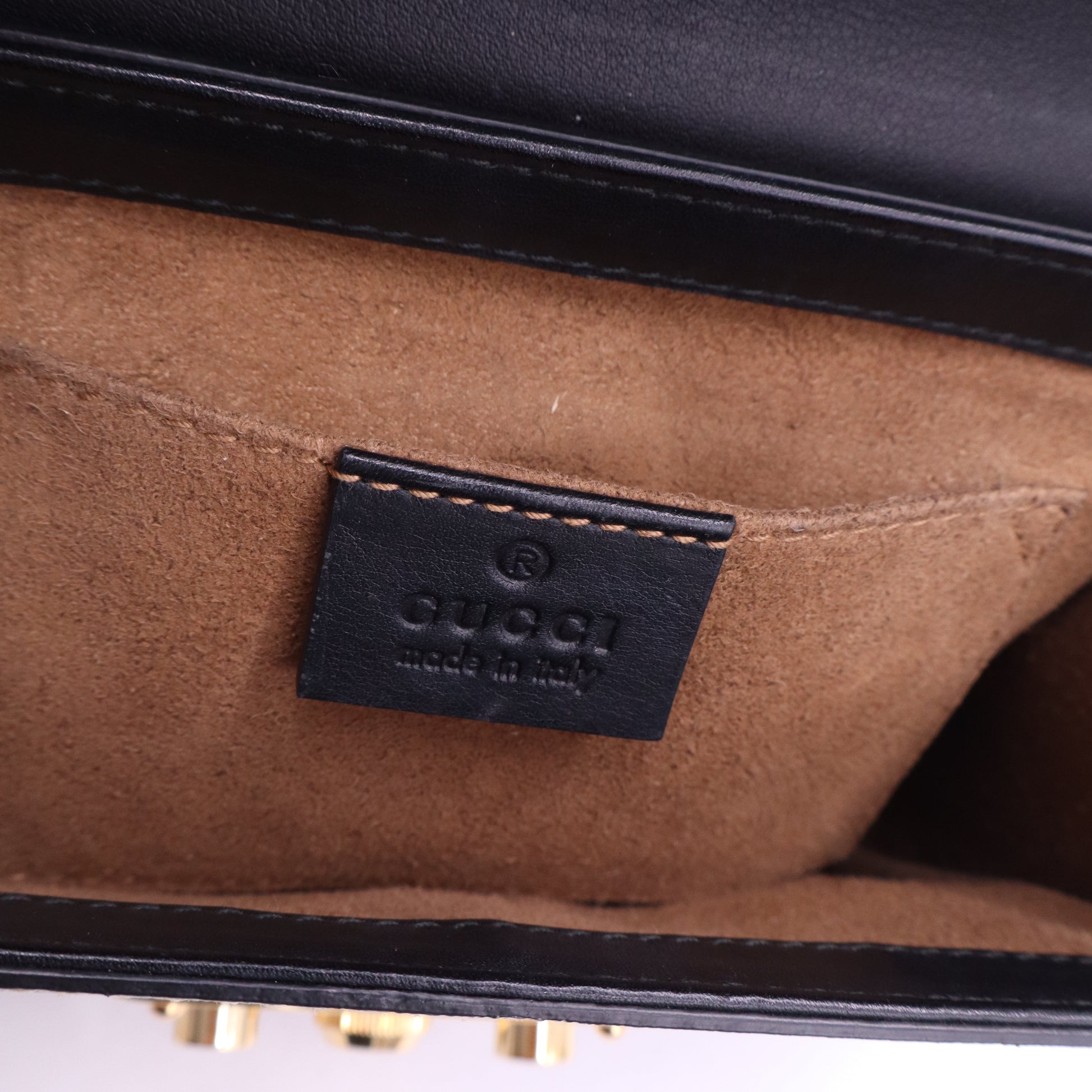 Gucci GG Supreme Small Padlock Shoulder Bag B21787