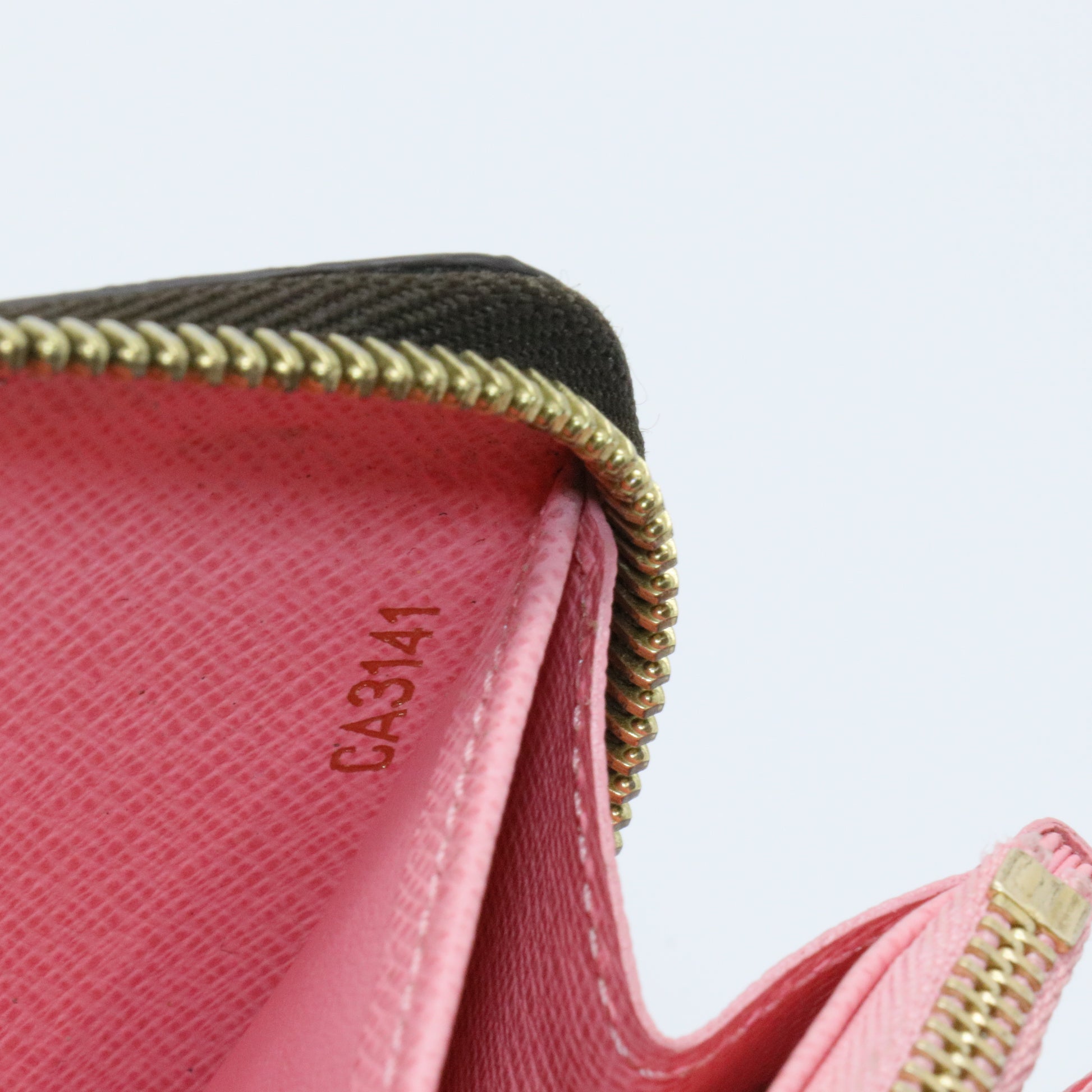 Monogram Illustre Zippy Wallet Rose