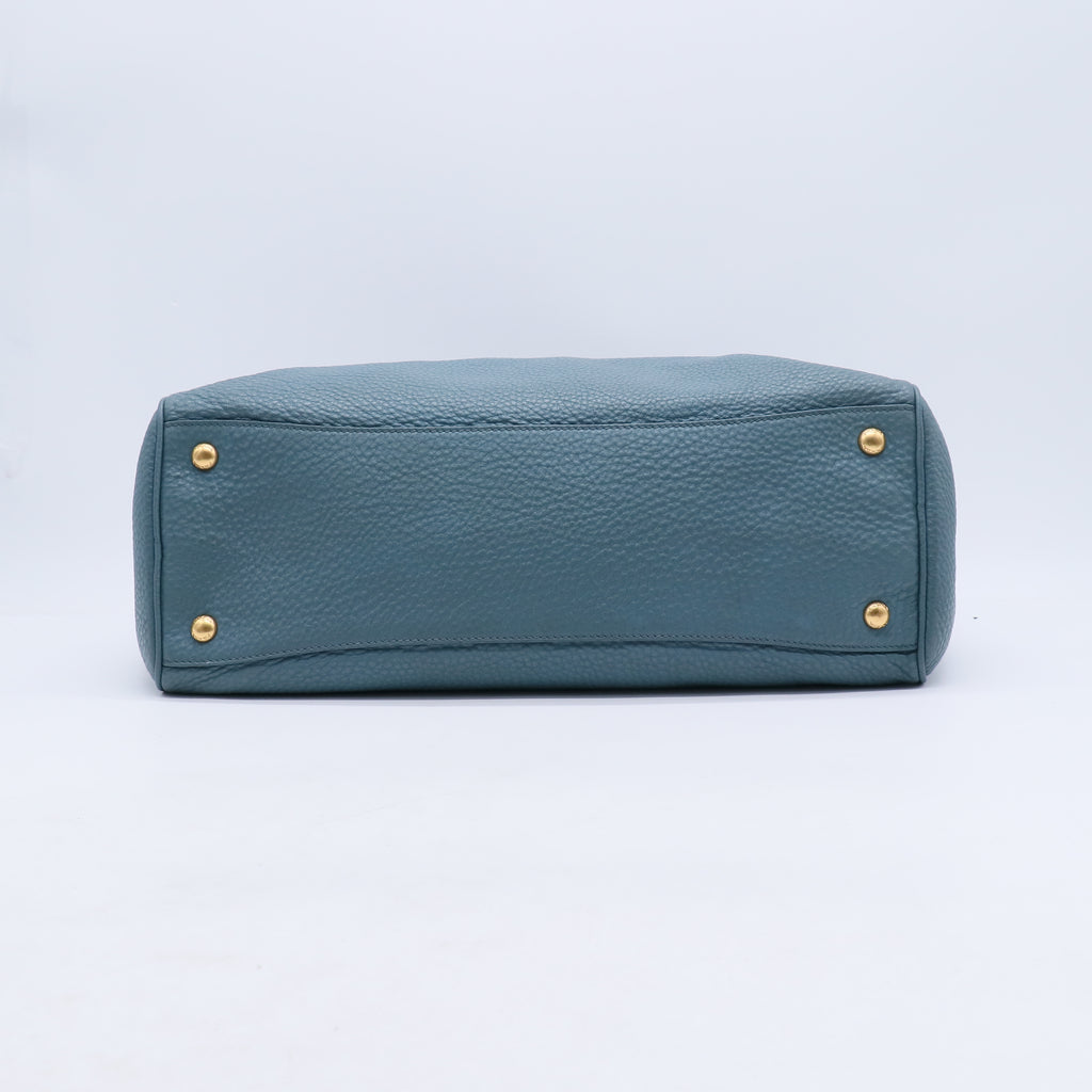 Vitello Daino Shopping Tote Marine B21478