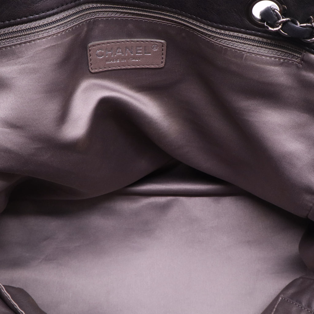 ChanelLarge Bubble Quilt Tote