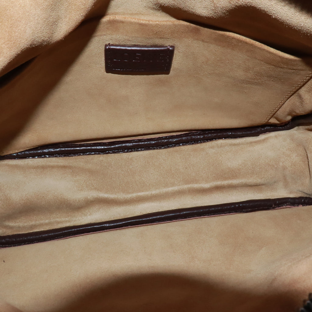 Loewe Medium Pebble messenger bag in supple grained calfskin leather twins LDJ5332