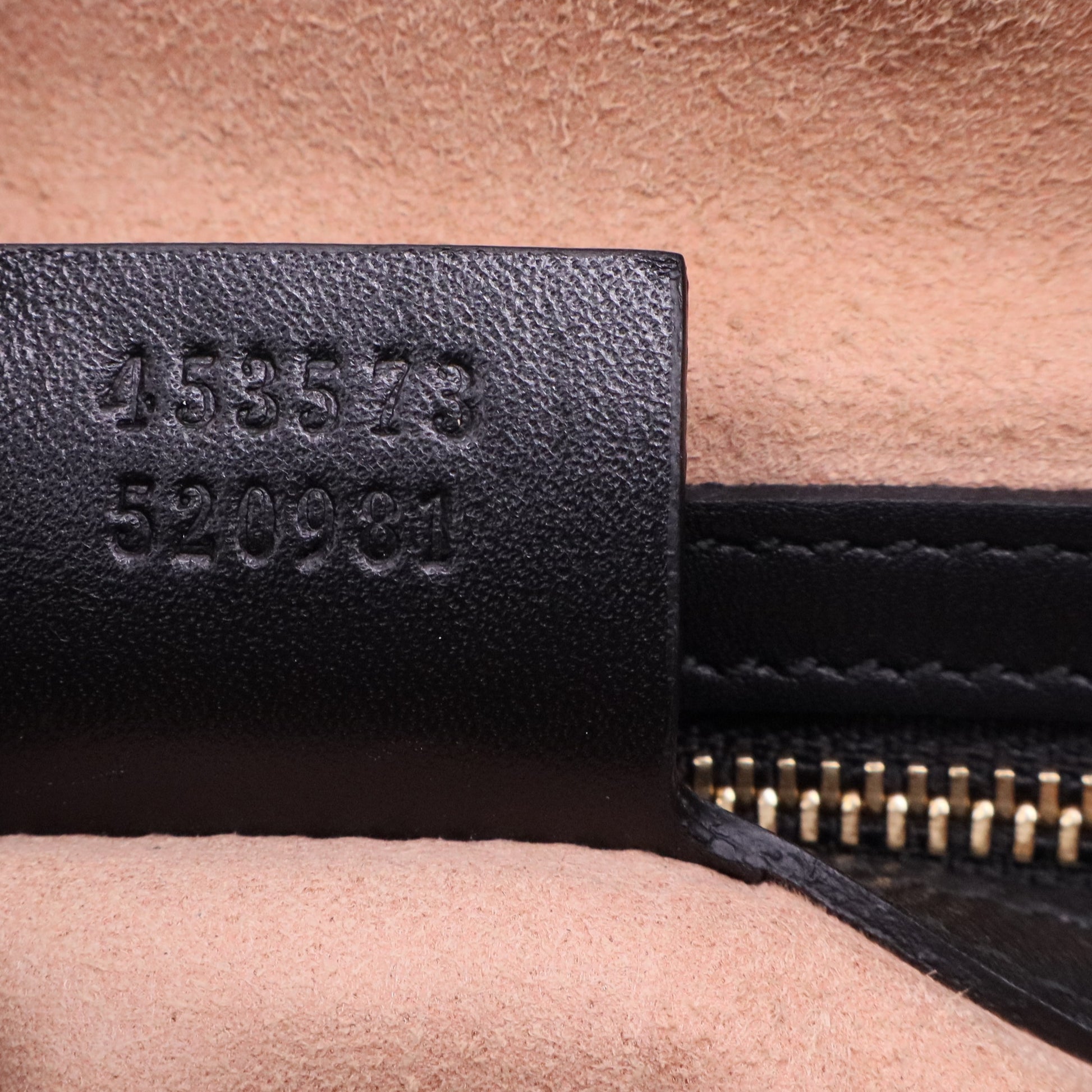 Signature Boston Bag Guccissima Leather Medium