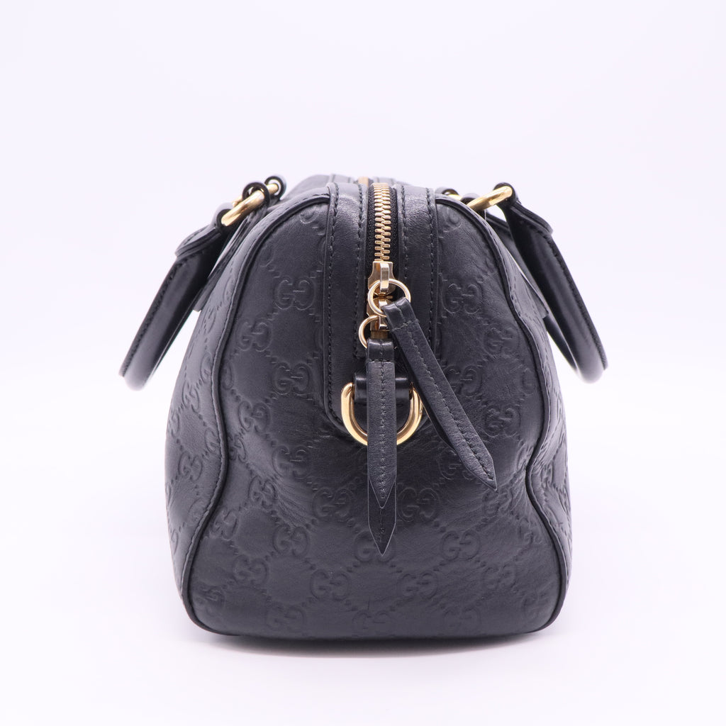 Signature Boston Bag Guccissima Leather Medium