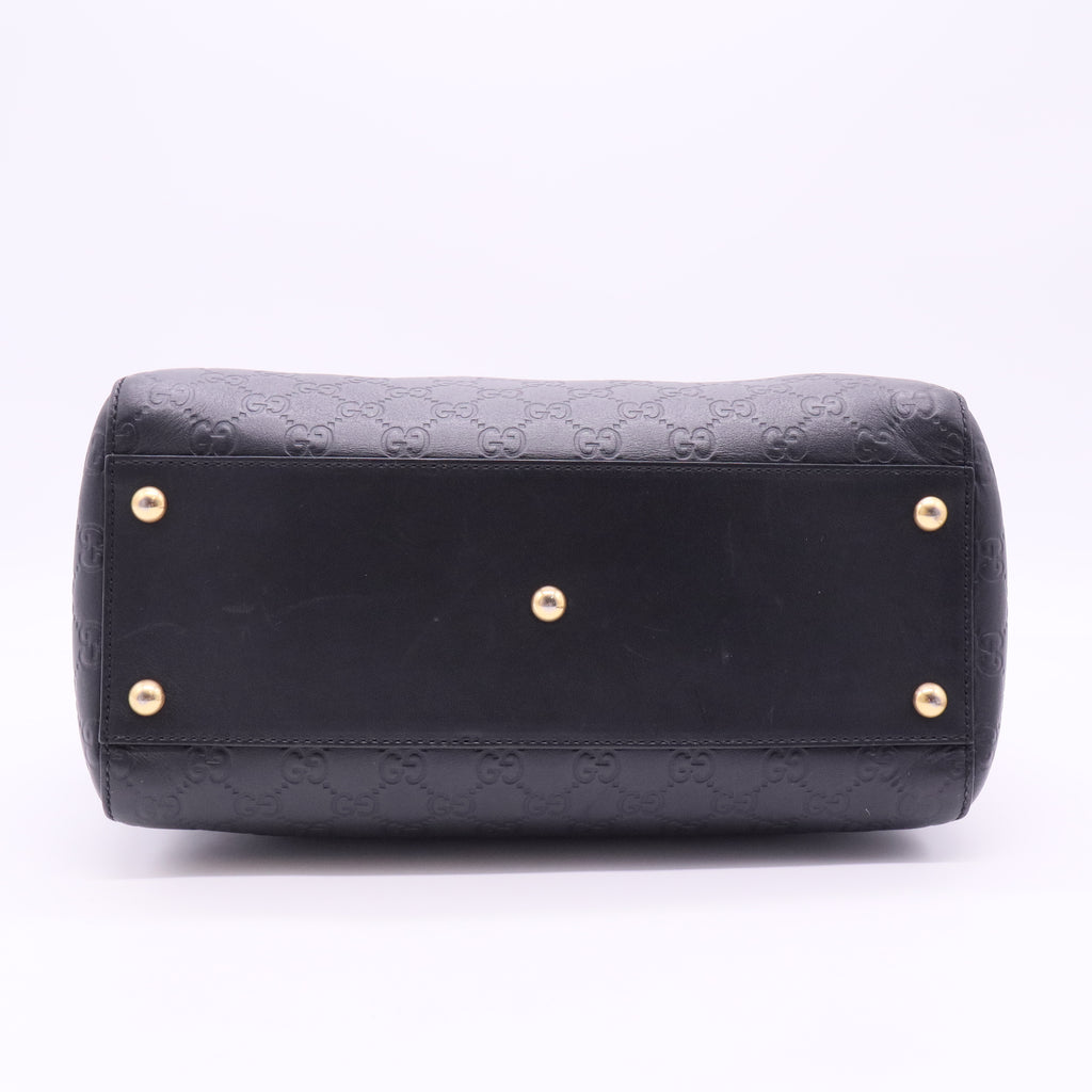 Signature Boston Bag Guccissima Leather Medium