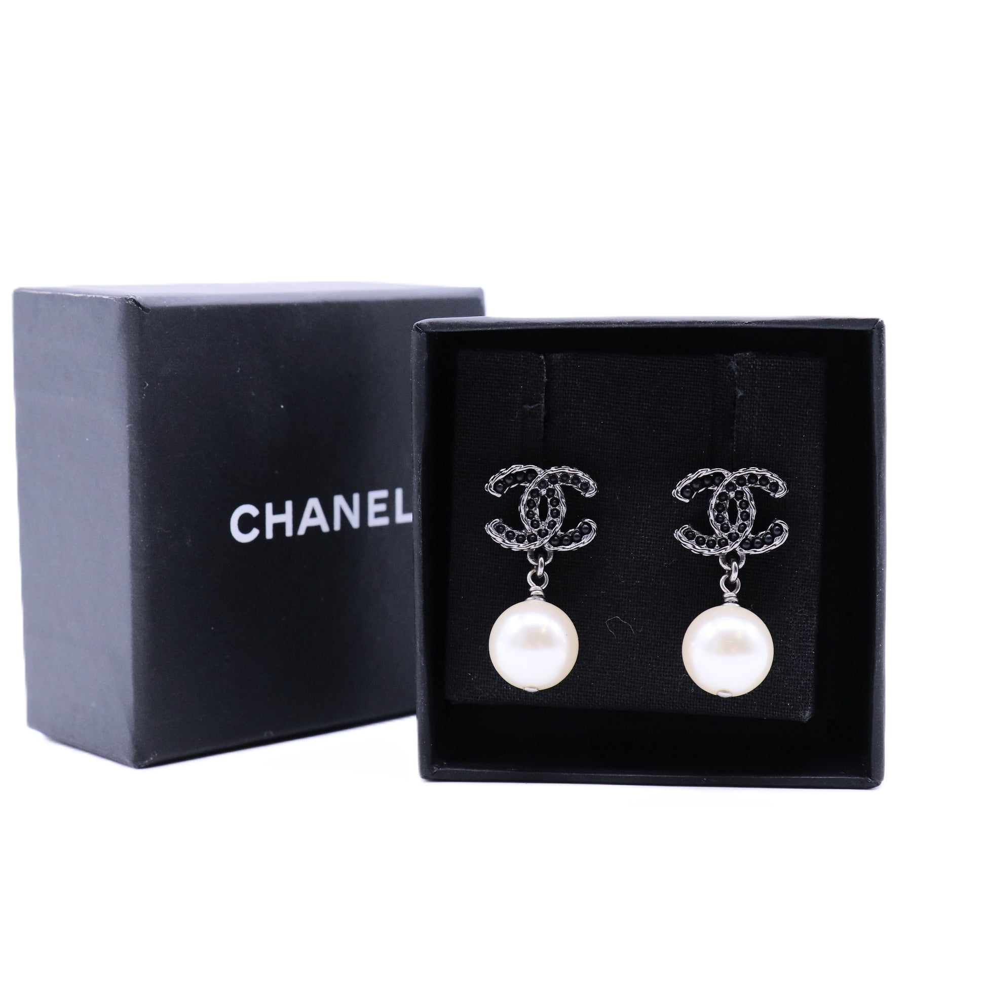 CC Logo Black Crystal Pearl Drop Earrings