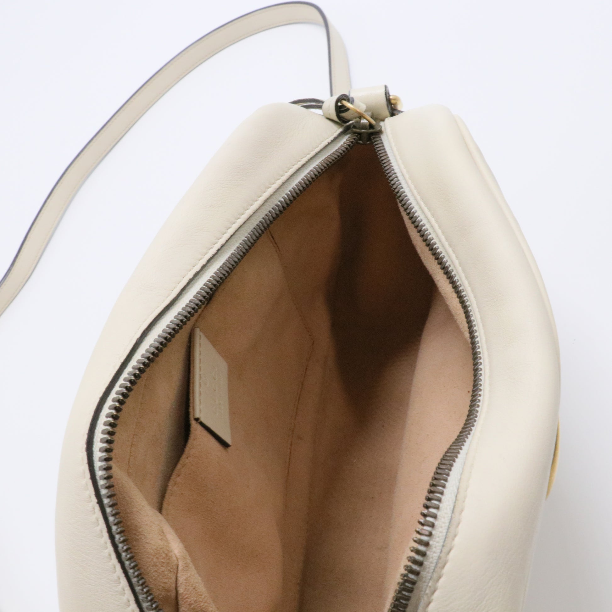 White GG Marmont Matelasse Leather Crossbody Bag