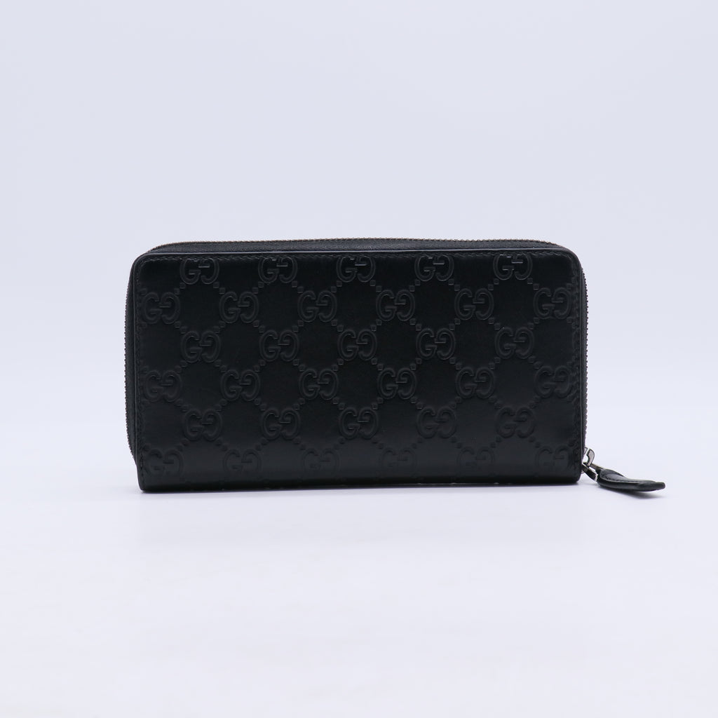Gucci Signature Leather Zip Around Wallet W21220