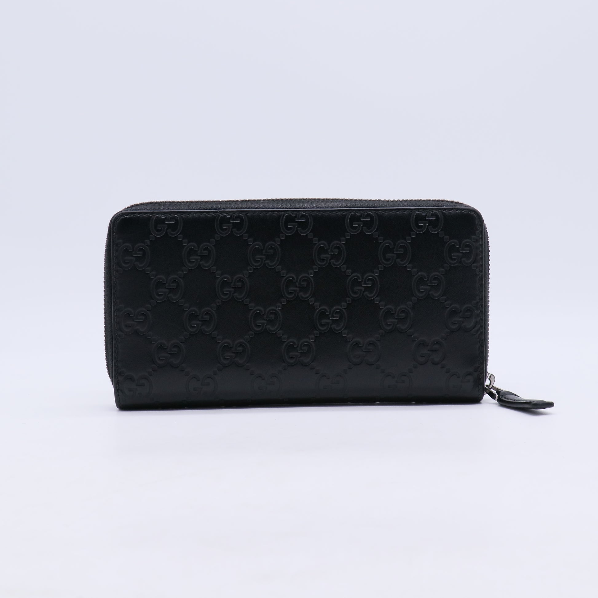 Gucci Signature Leather Zip Around Wallet W21220