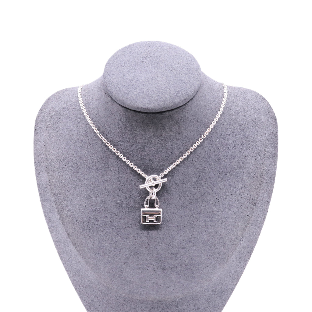 Amulette Constance SV925