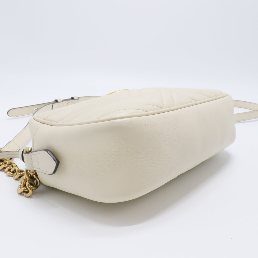 White GG Marmont Matelasse Leather Crossbody Bag