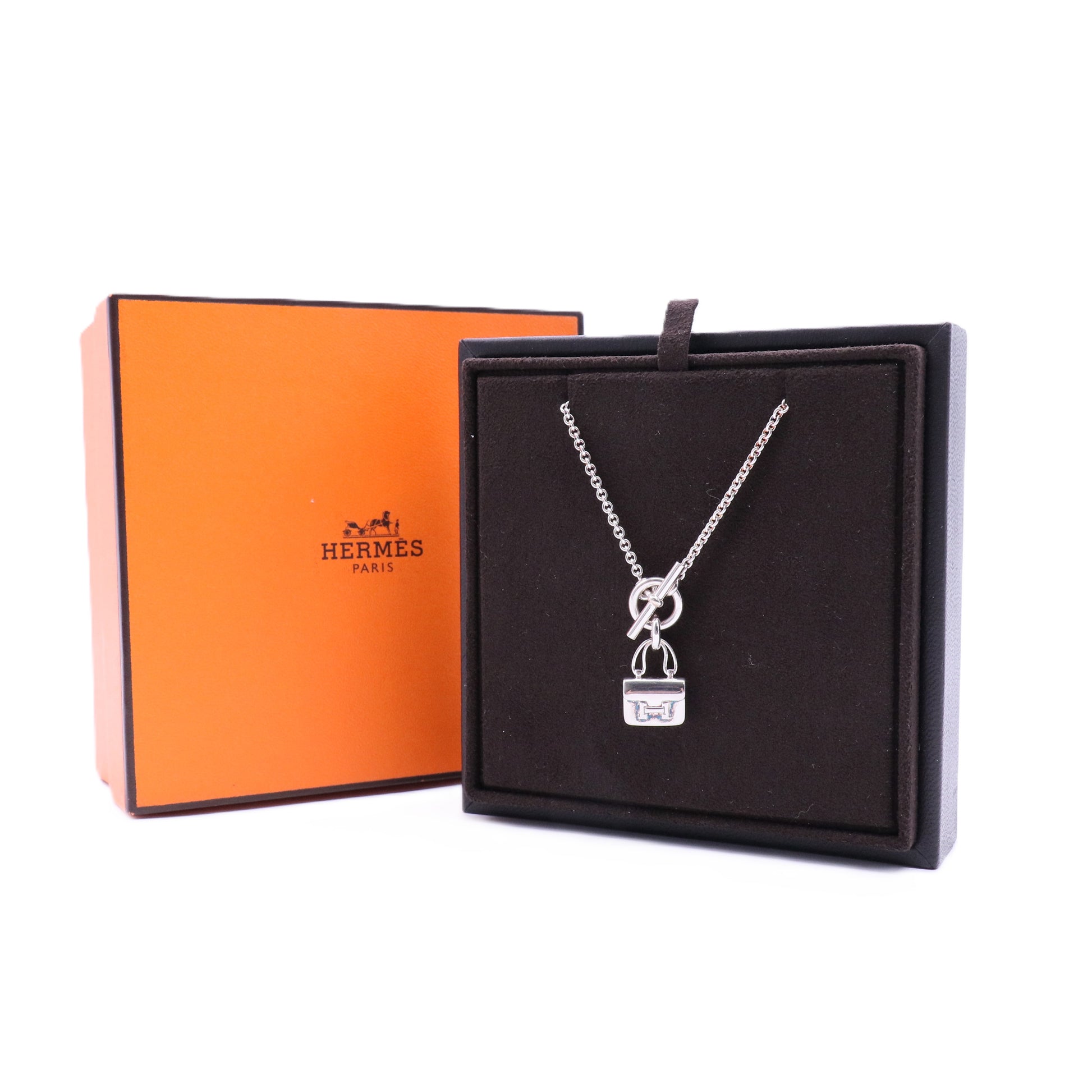 Amulette Constance SV925