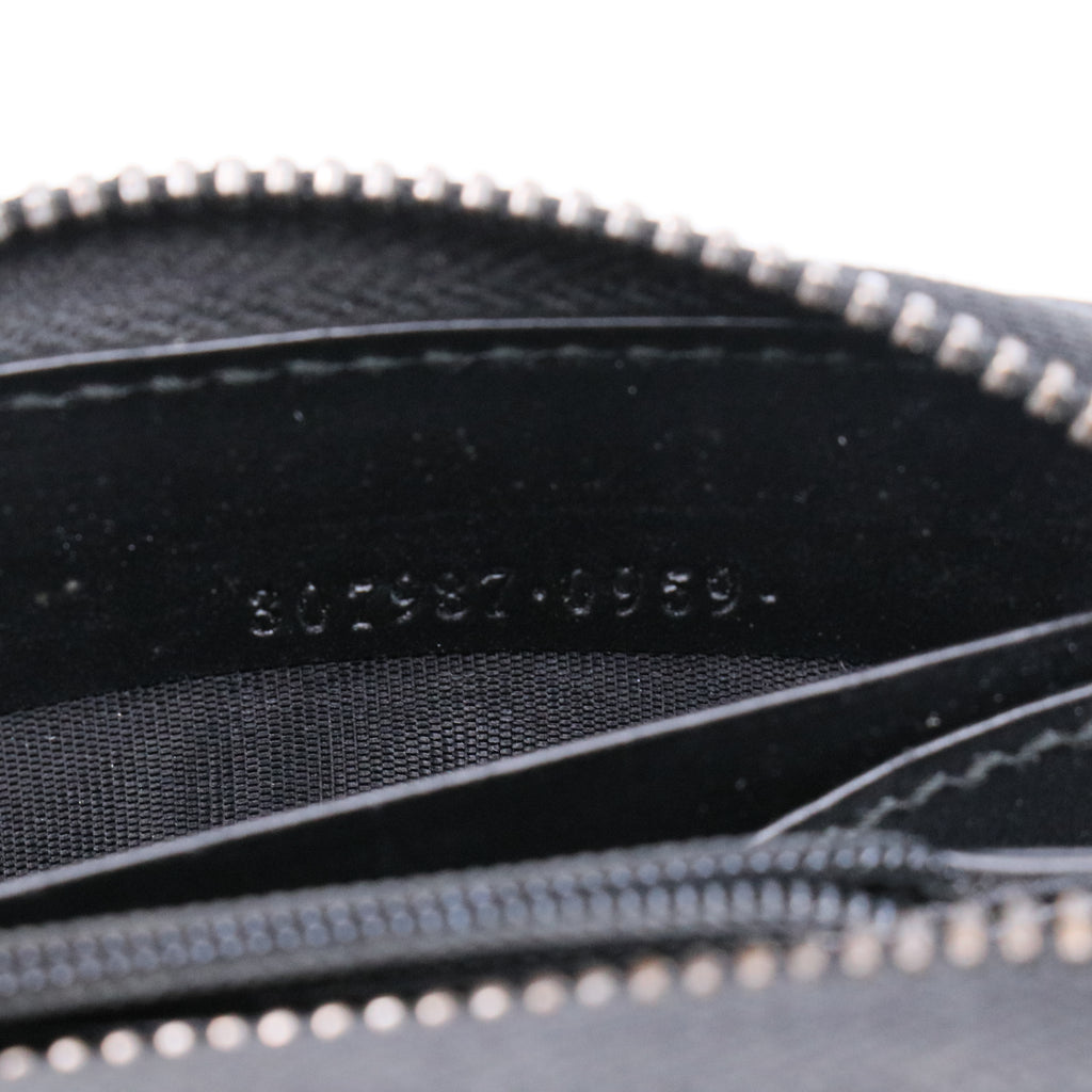 Gucci Signature Leather Zip Around Wallet W21220