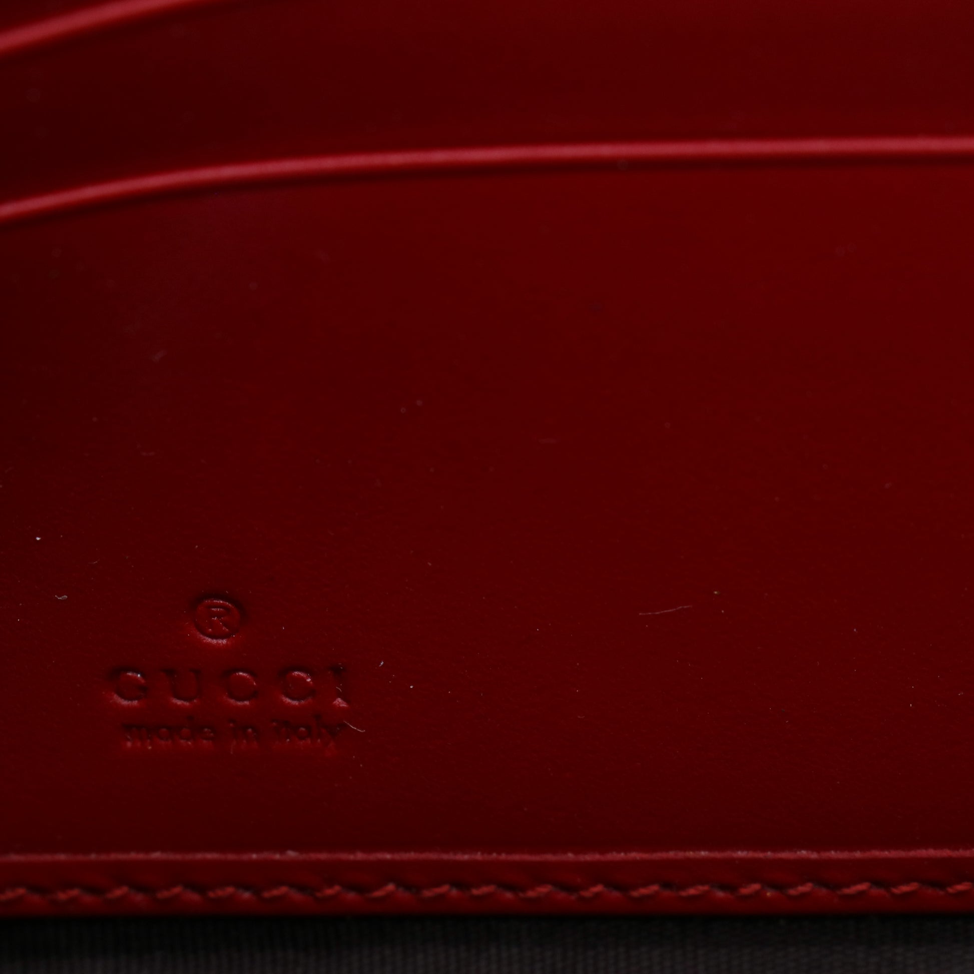 Gucci Guccissima Bow Zip Around Wallet W21231
