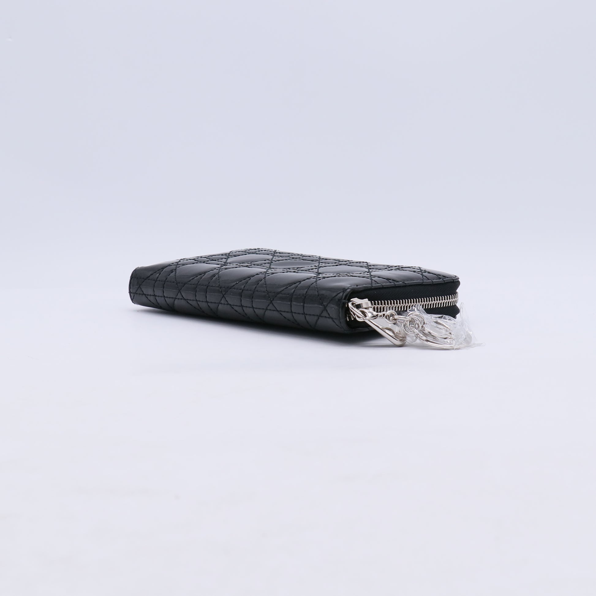 Lady Dior Voyageur Wallet in Black Cannage Patent Calfskin W21043