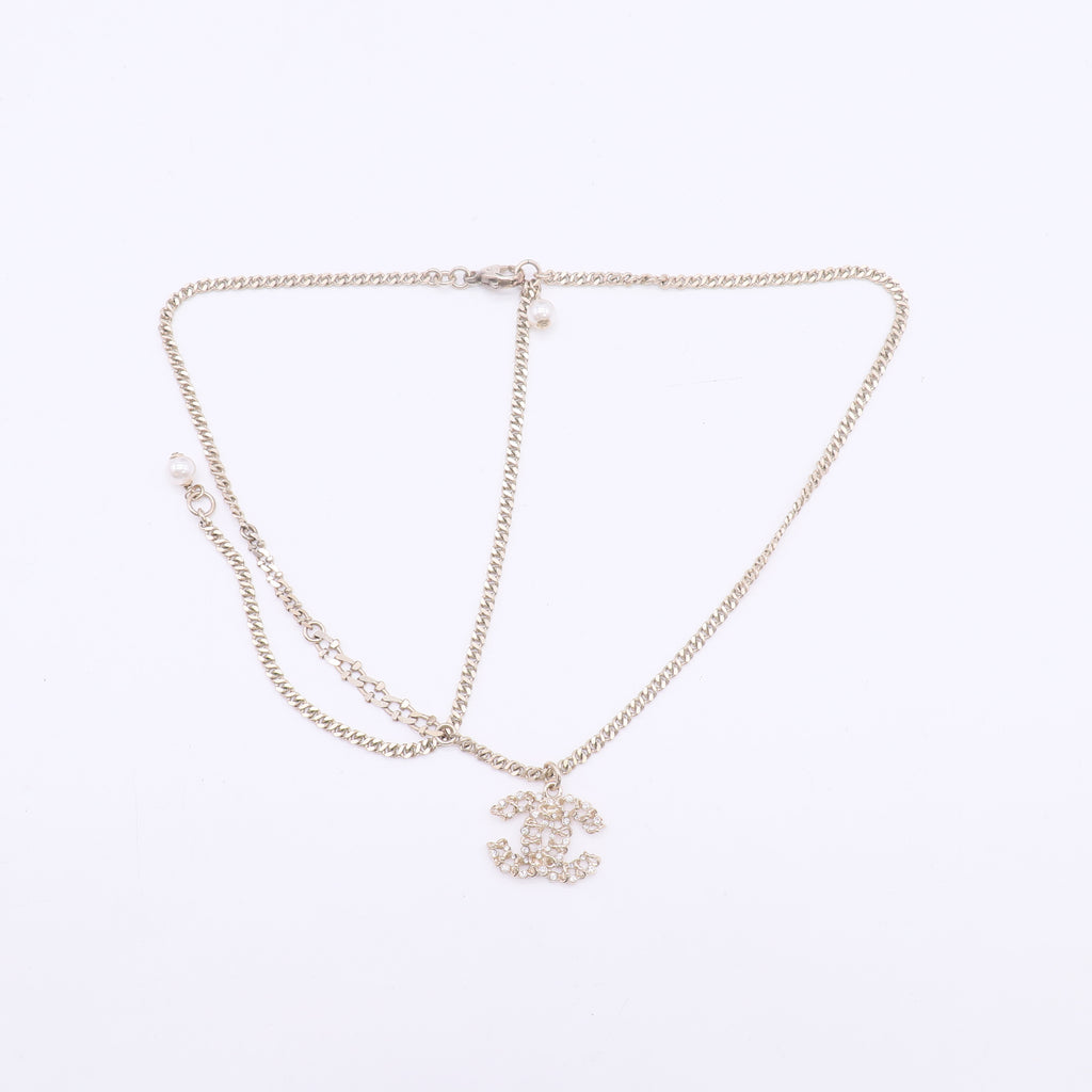 Chanel Classic CC Pendant Necklace W22932