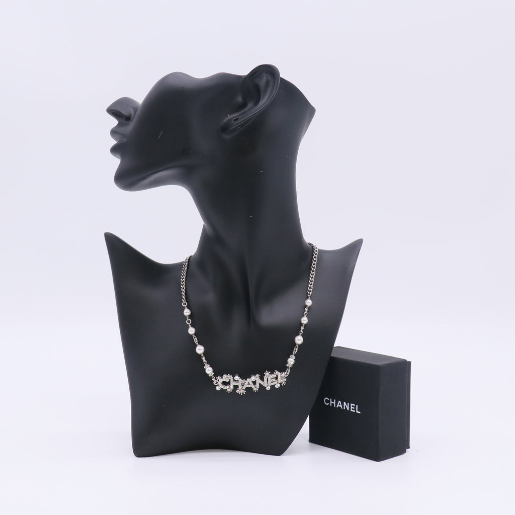 Coco Mark Metal Strass Costume Pearl Necklace Silver W22913