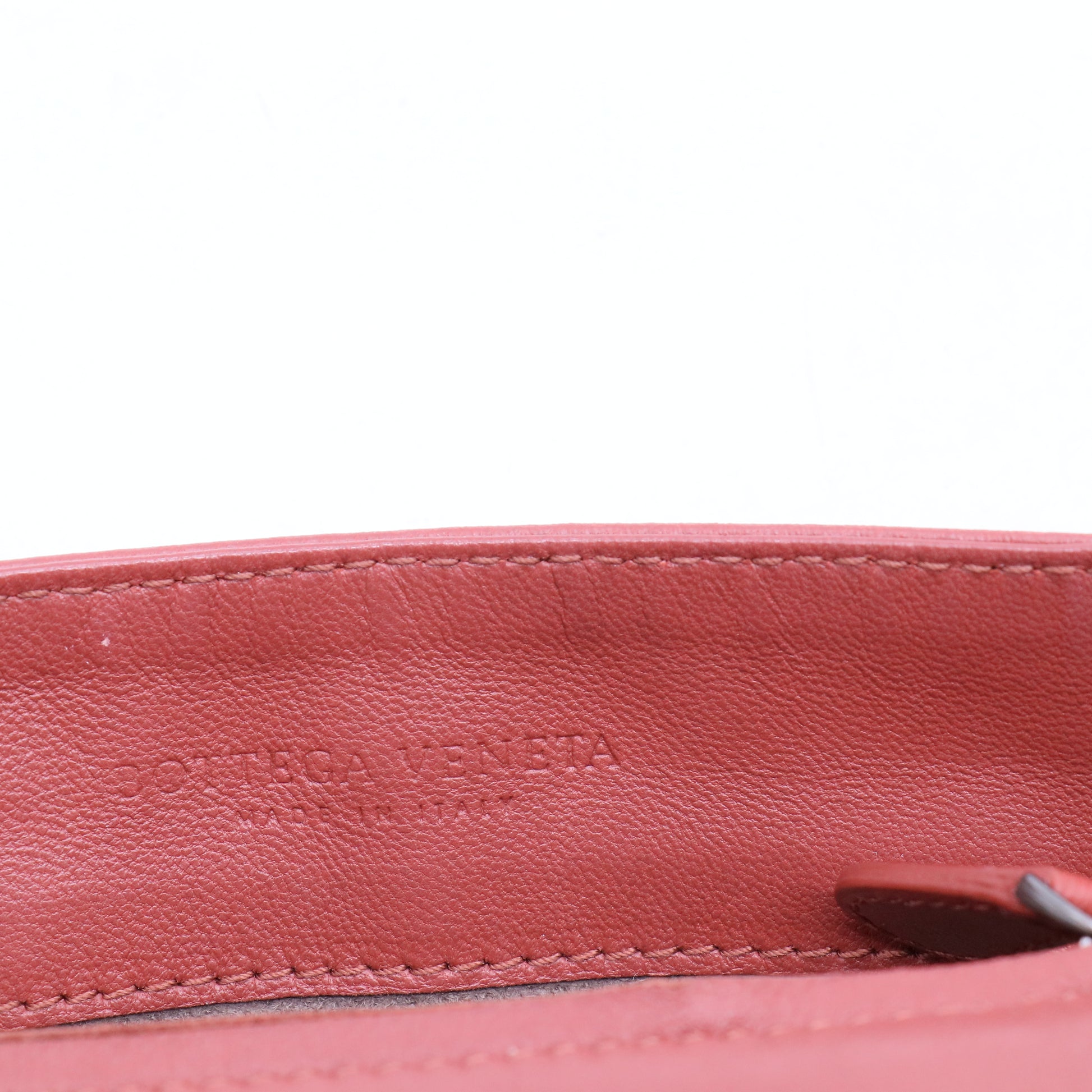 Intrecciato flap crossbody bag