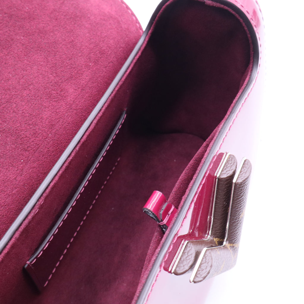 Twist Handbag Vernis with Monogram Canvas PM B20069