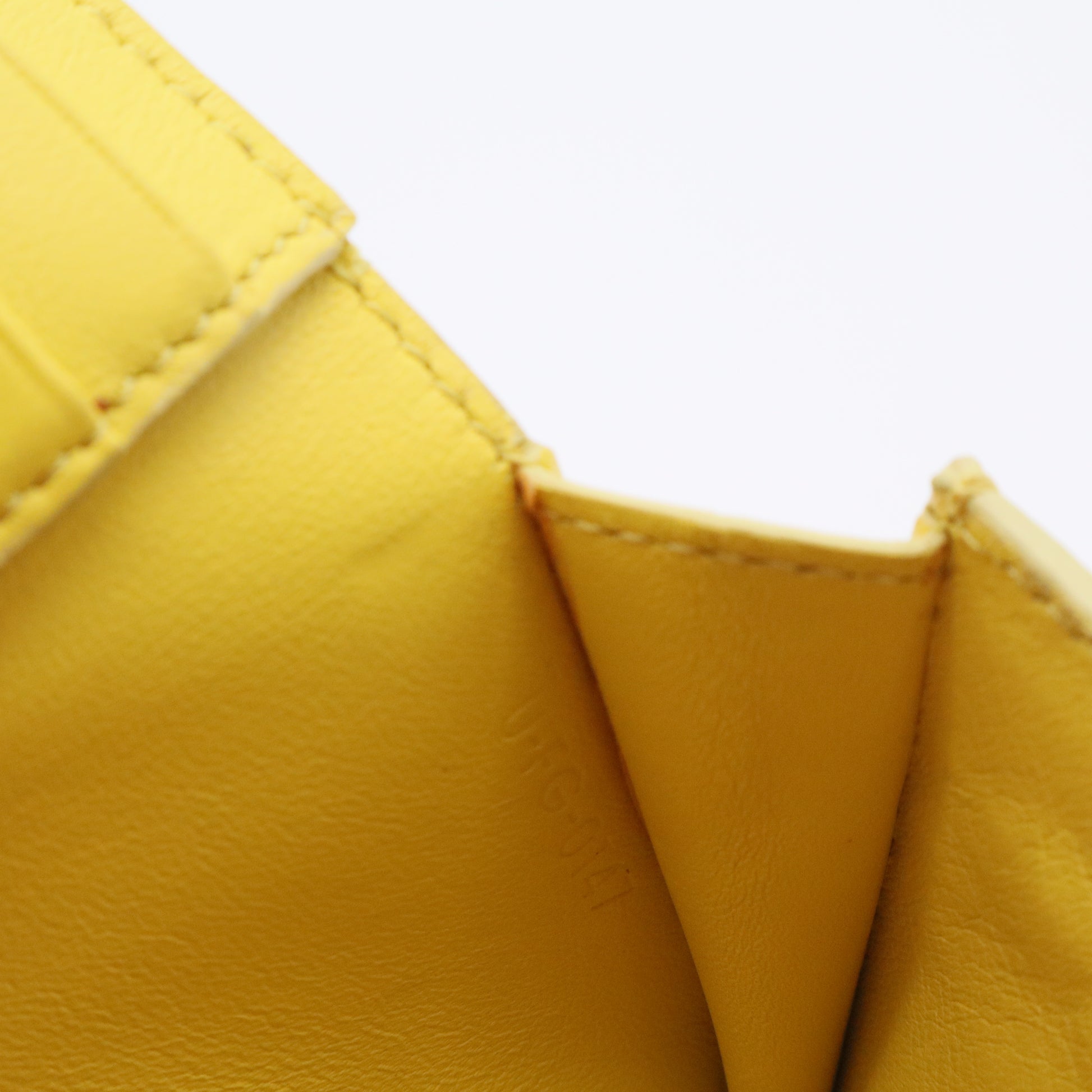Multifunction Strap Wallet Leather Medium