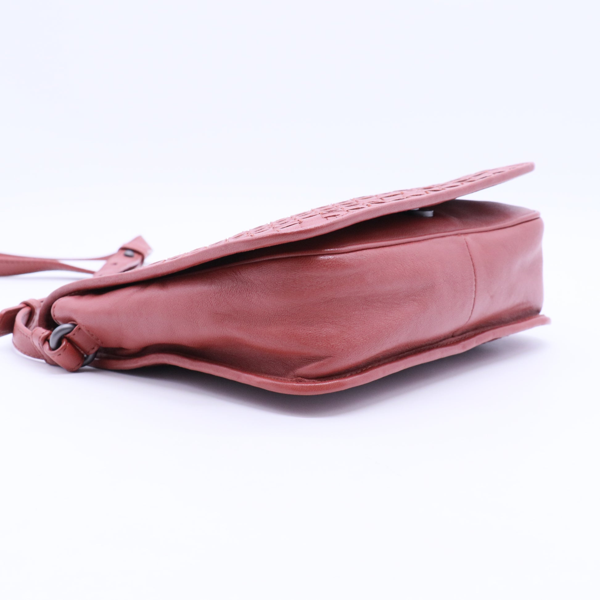 Intrecciato flap crossbody bag