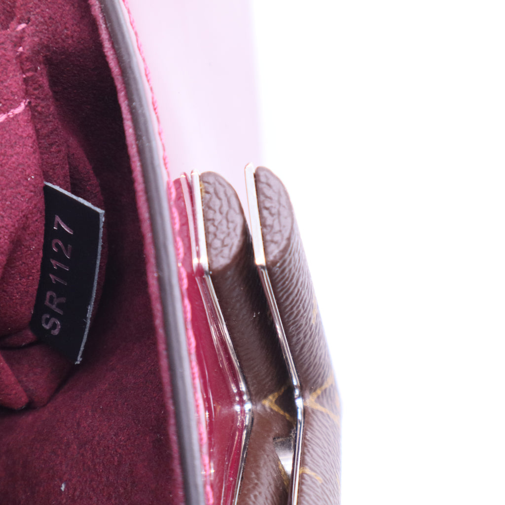 Twist Handbag Vernis with Monogram Canvas PM B20069