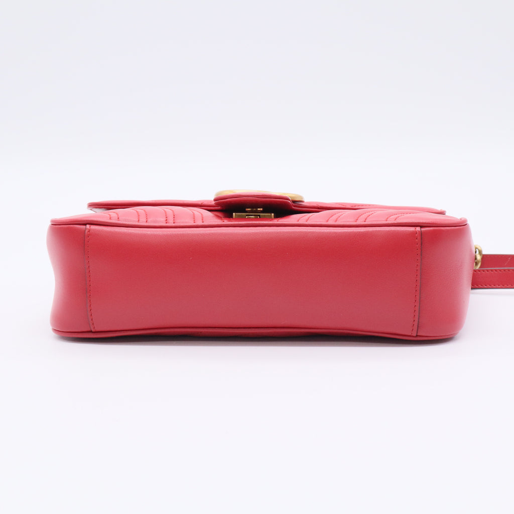 Calfskin Matelasse Small GG Marmont Shoulder Bag Hibiscus Red twins  LDJ3425