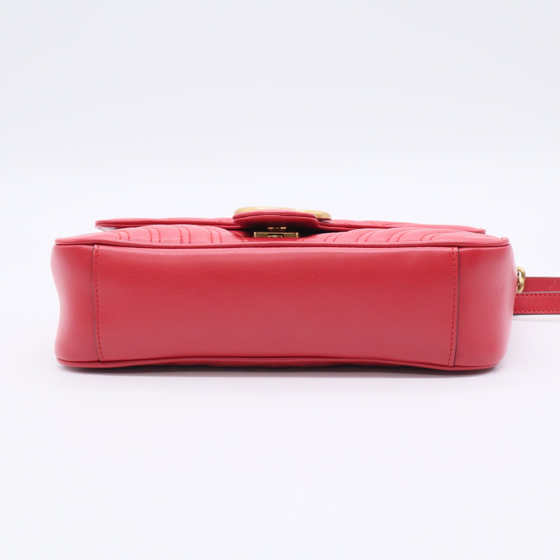 Calfskin Matelasse Small GG Marmont Shoulder Bag Hibiscus Red twins  LDJ3425