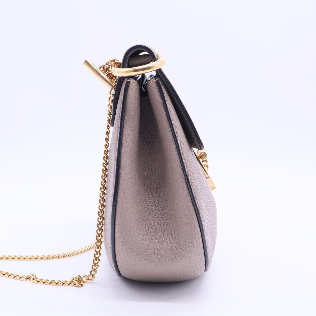 Grained Lambskin Drew Shoulder Bag Motty Grey B12320