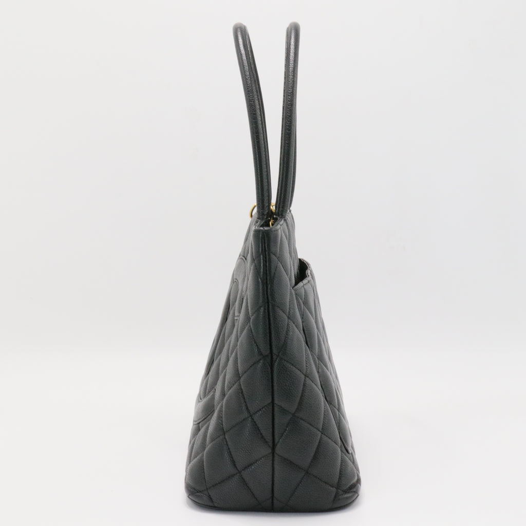 Medallion Tote Quilted Caviar