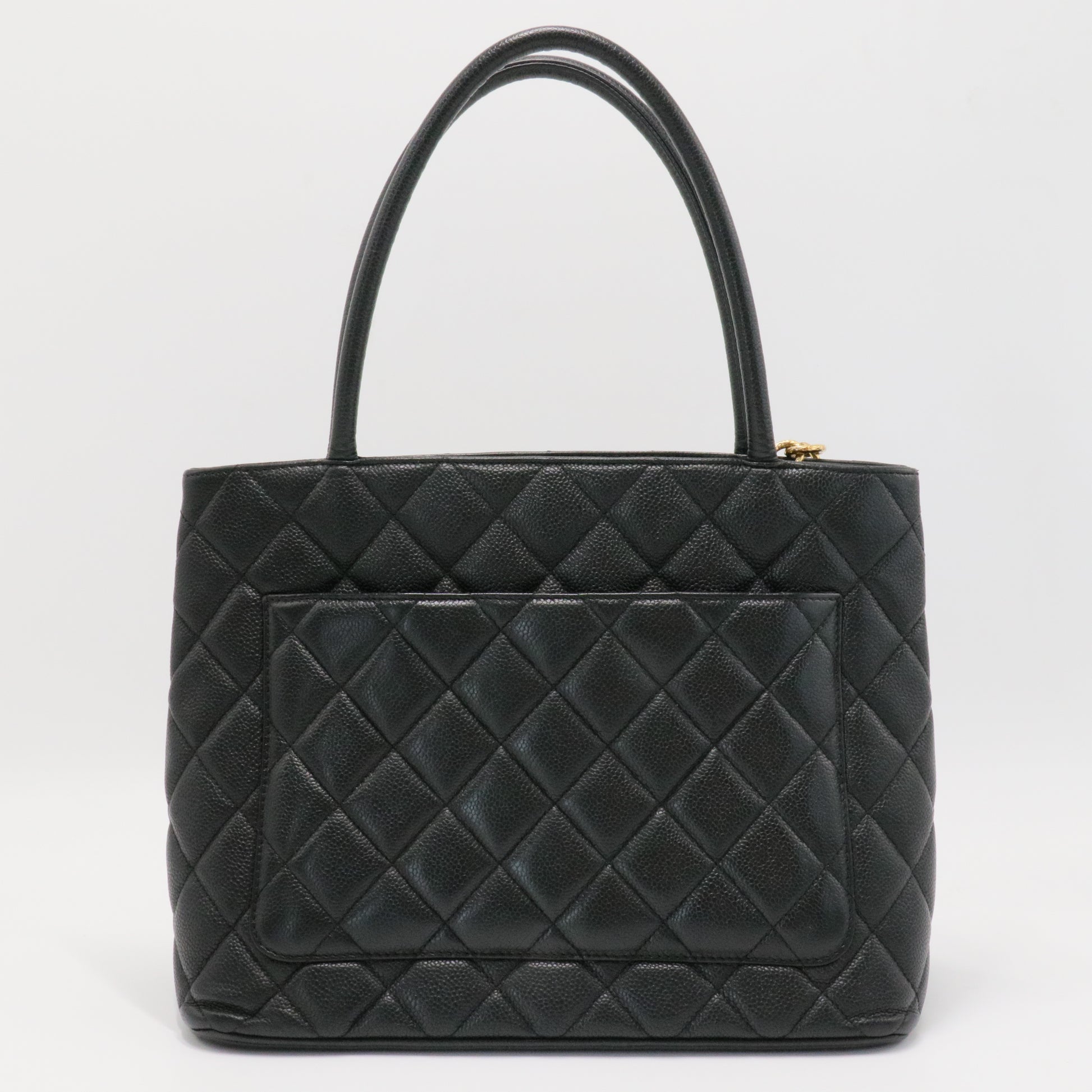 Medallion Tote Quilted Caviar