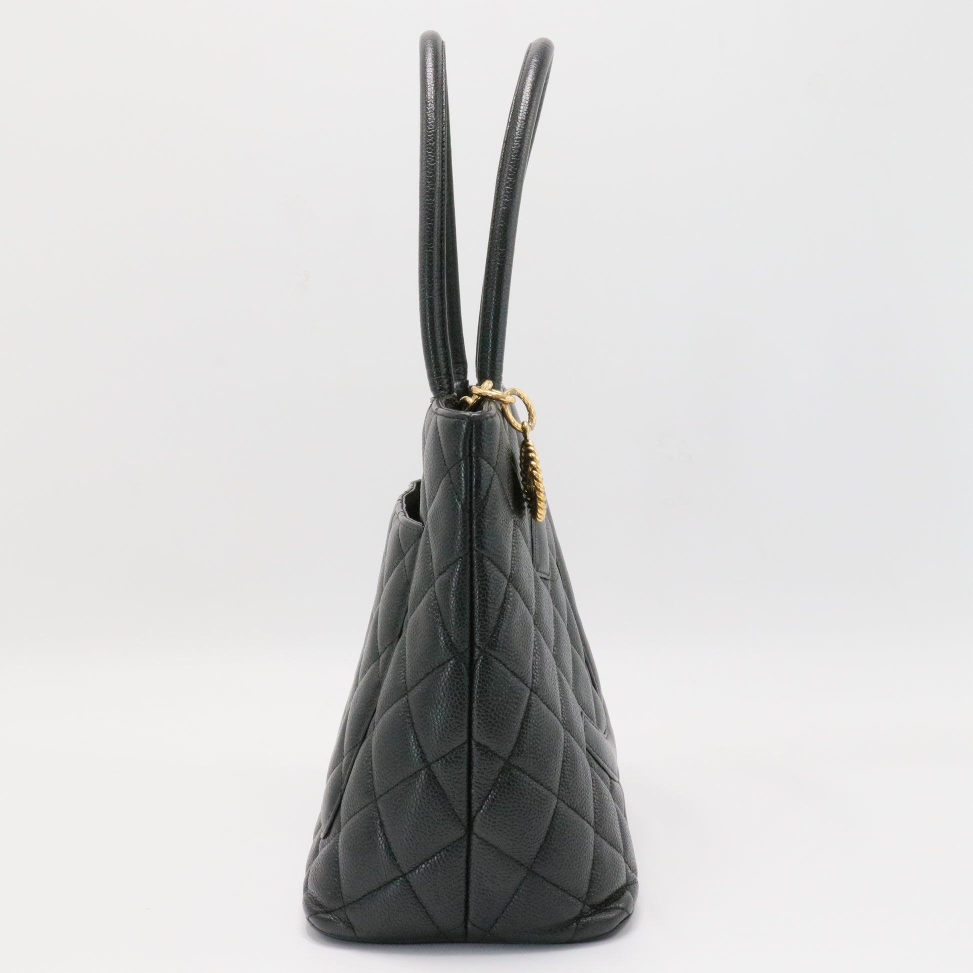 Medallion Tote Quilted Caviar