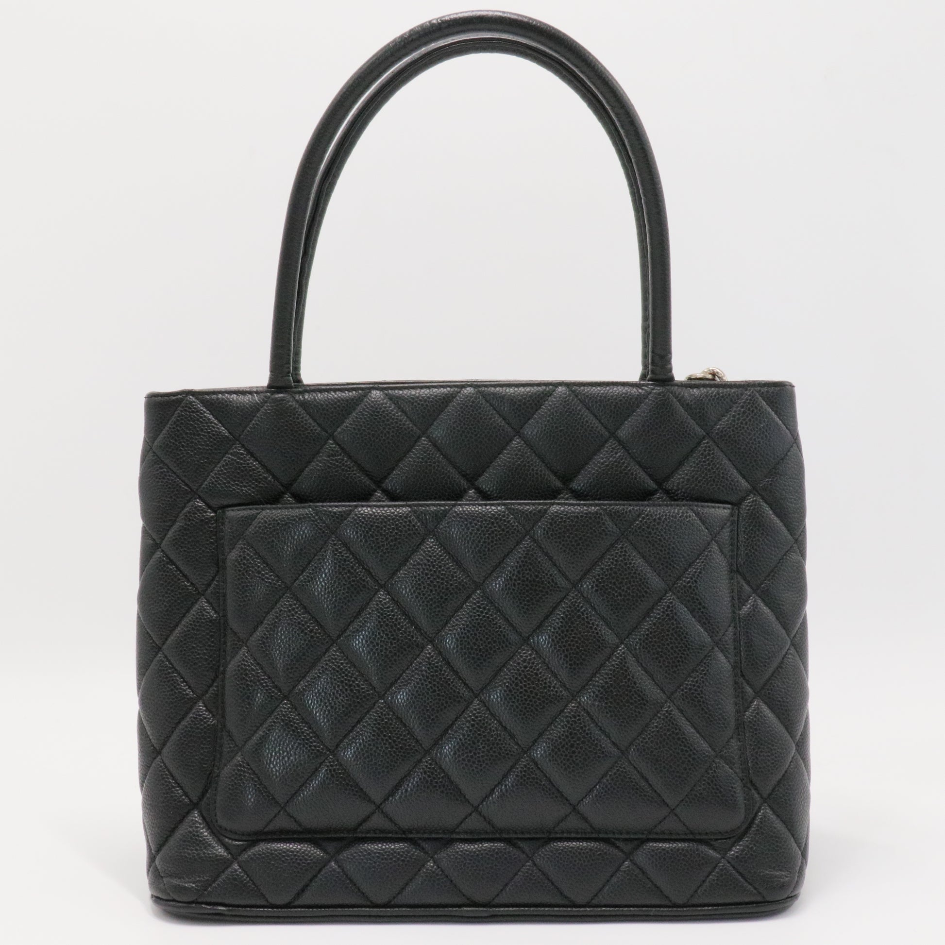 Medallion Tote Quilted Caviar