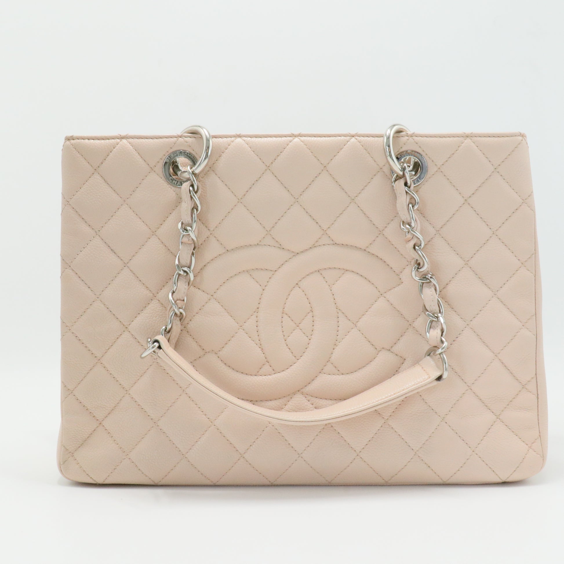Grand Timeless Shopping Tote Quilted Caviar