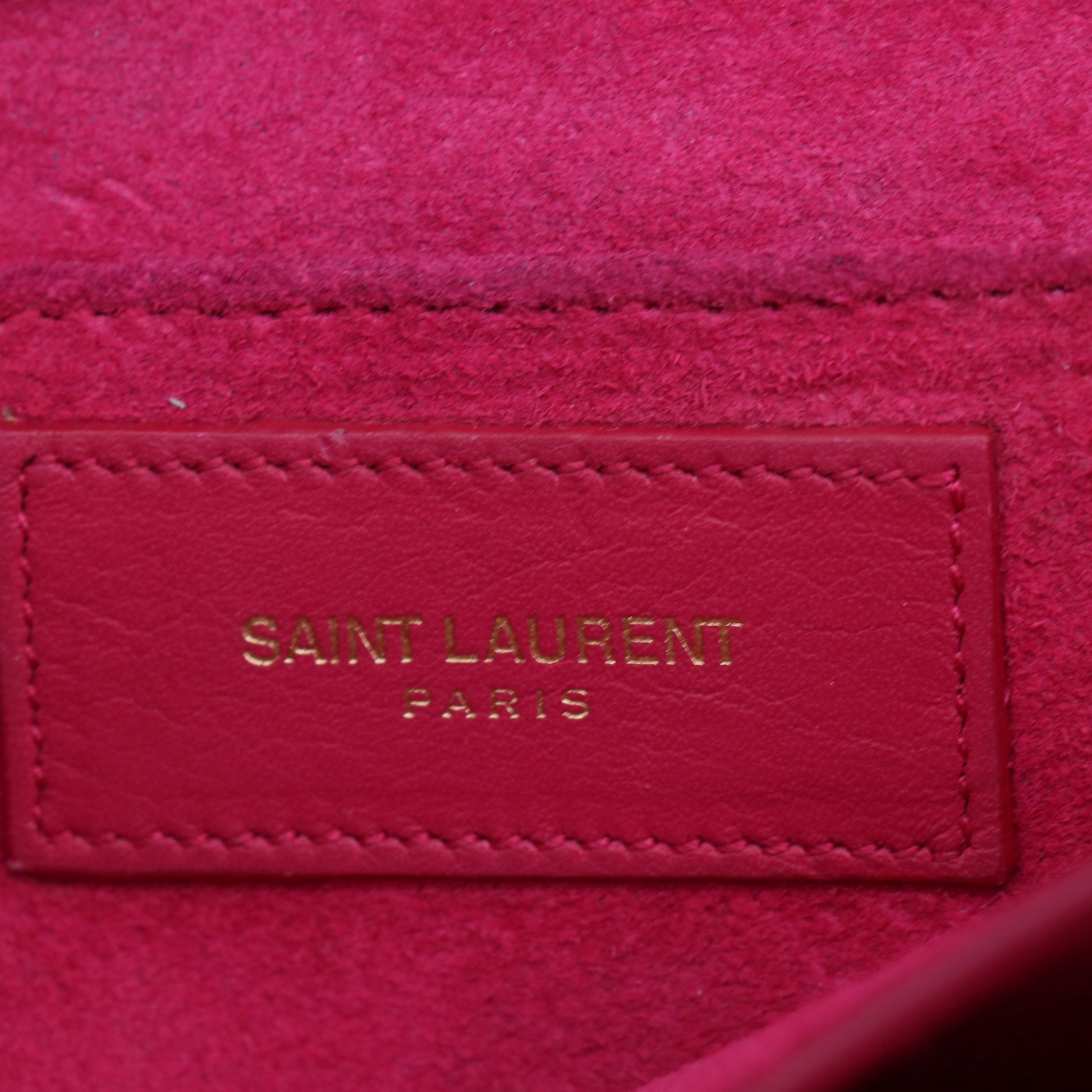 Saint Laurent Cassandre Y Ligne Wallet on Chain (WOC) W21024