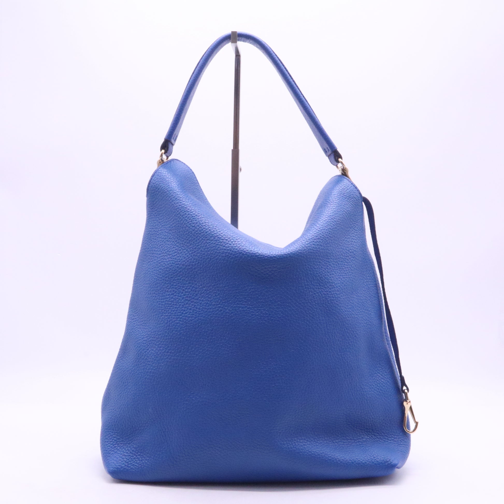 Cale Hobo Grainy Leather Medium Twins B21593