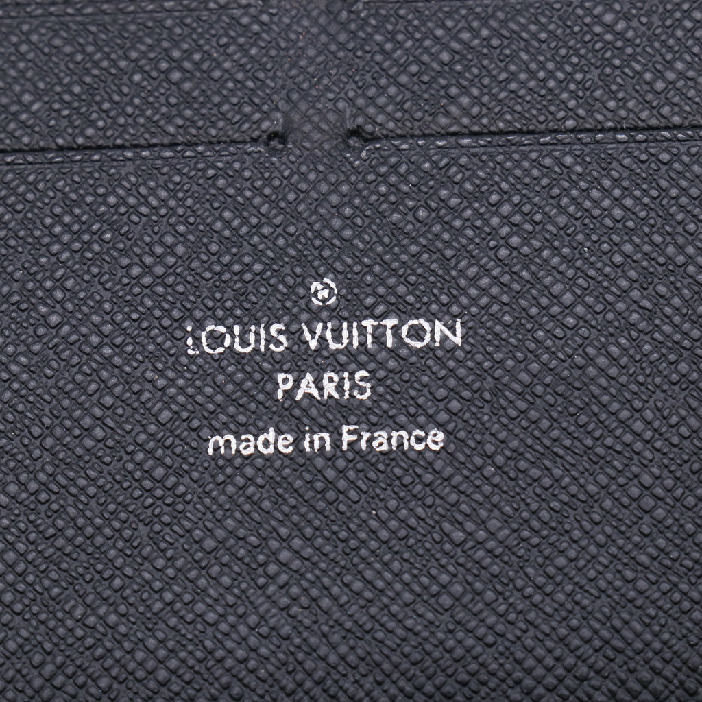 Louis Vuitton Epi Zippy Wallet W21214