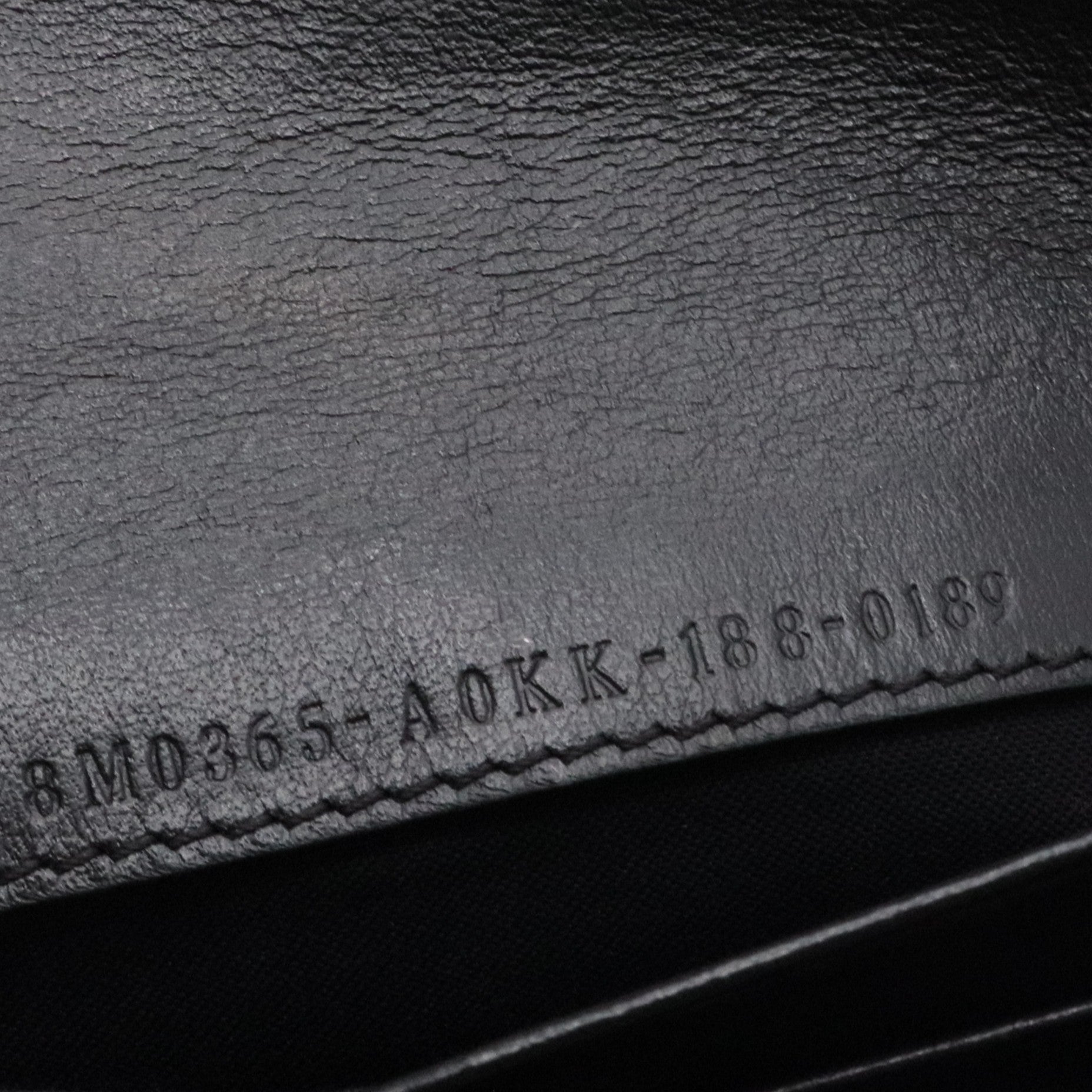 F is Fendi Continental Chain Wallet Leather For Gisel