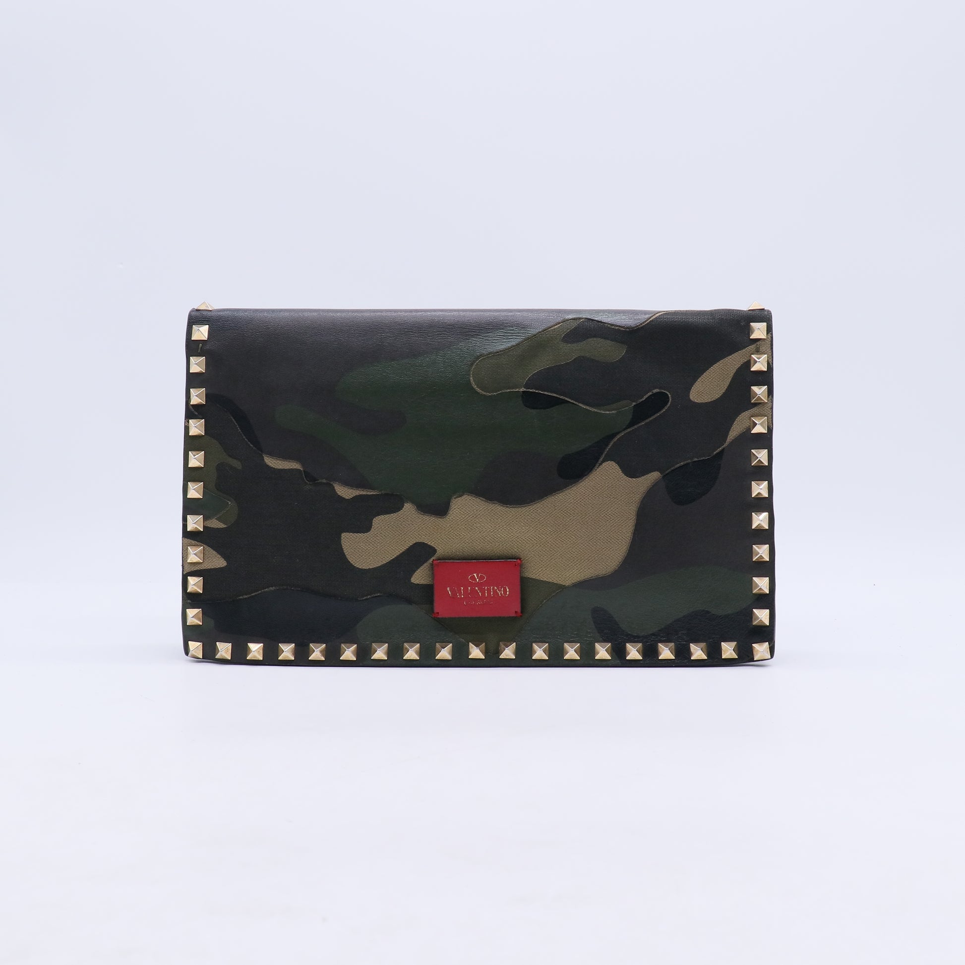 Valentino Garavani Rockstud Camouflage Flap Clutch W21088