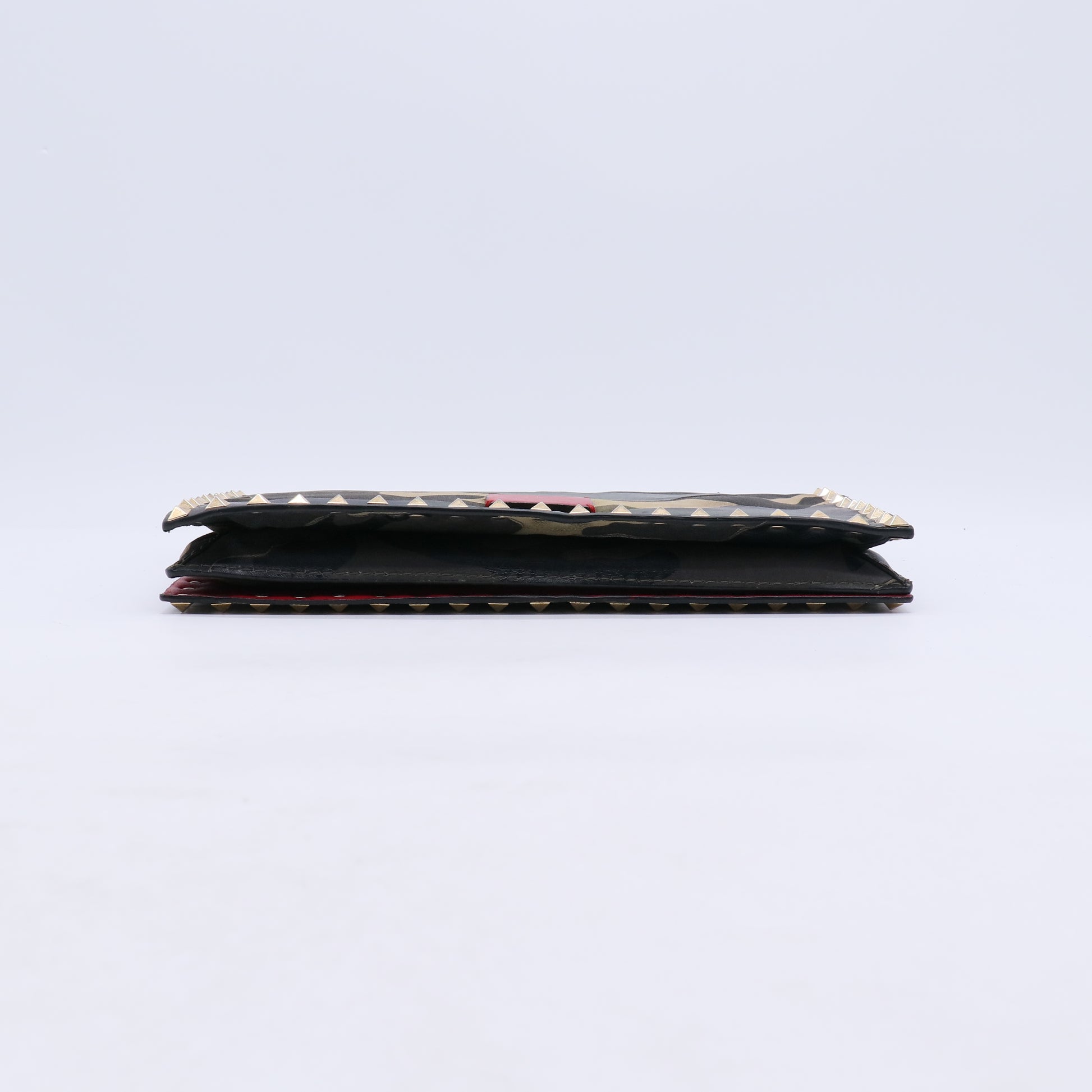 Valentino Garavani Rockstud Camouflage Flap Clutch W21088
