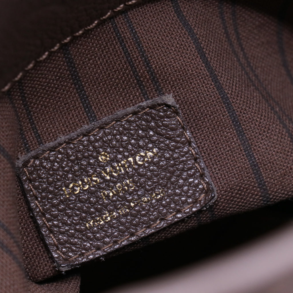 Artsy Handbag Monogram Empreinte Leather MM