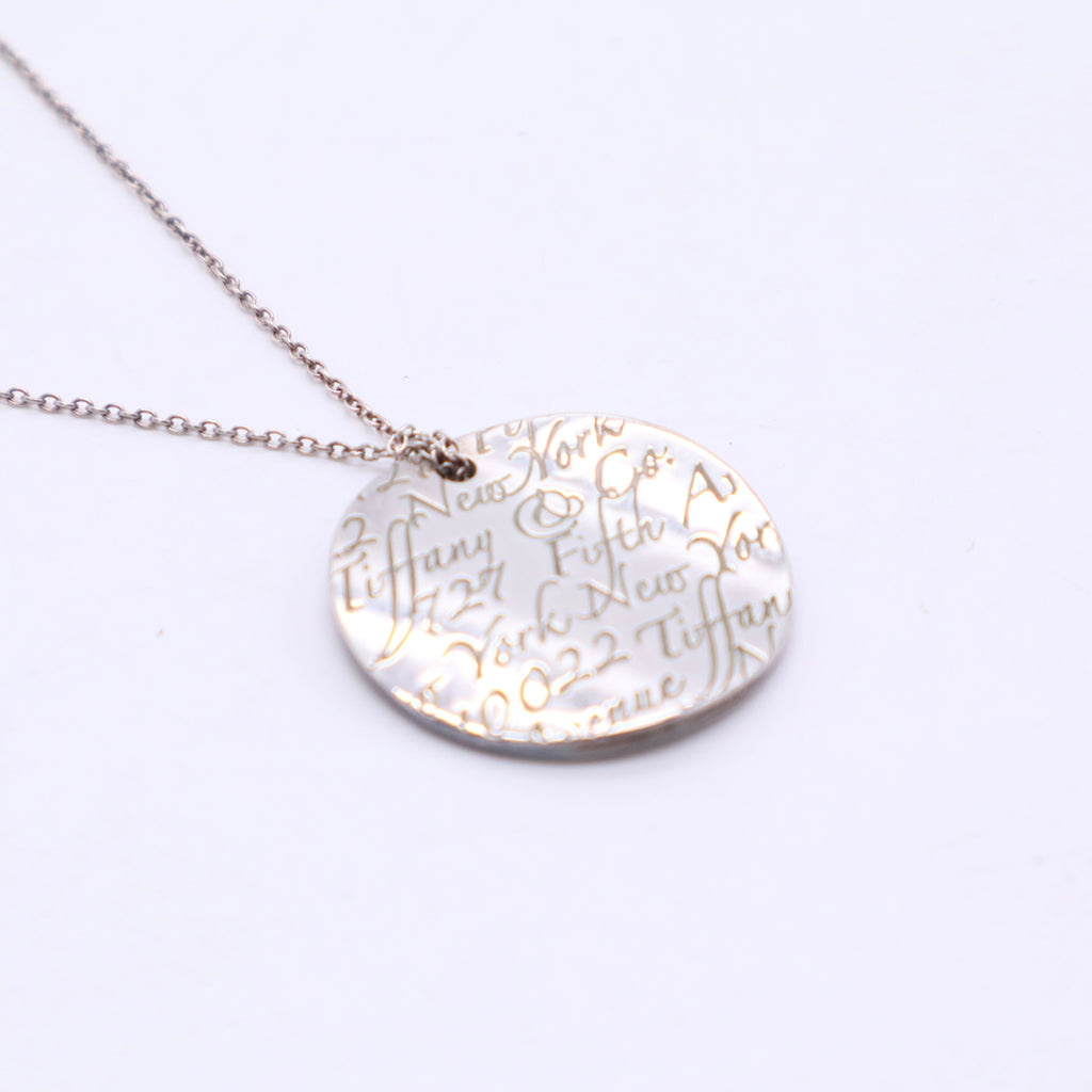 Notes Round Pendant Necklace Twins LDJ3450