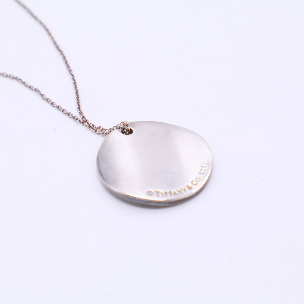Notes Round Pendant Necklace Twins LDJ3450