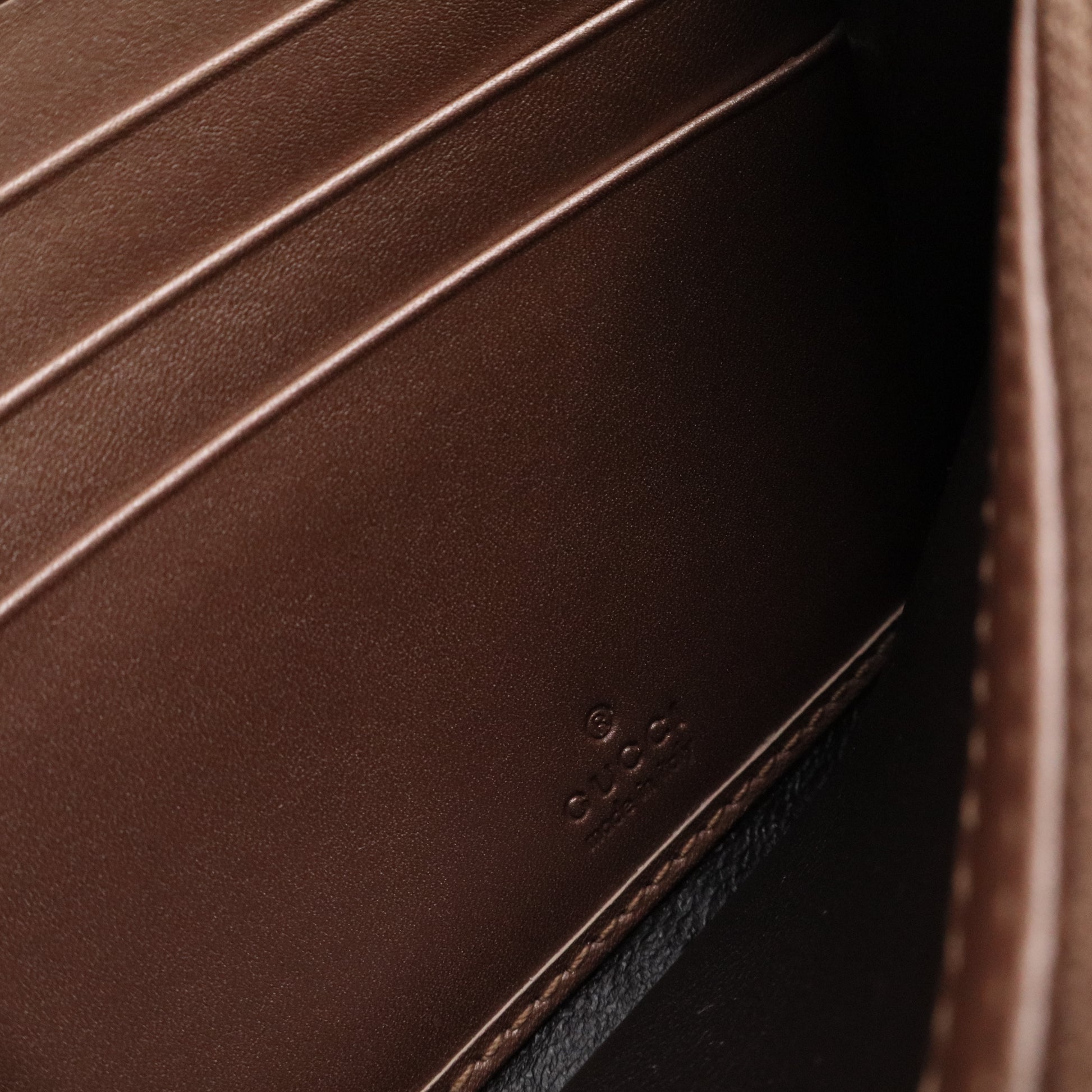 Guccissima Continental Heart Wallet Beige