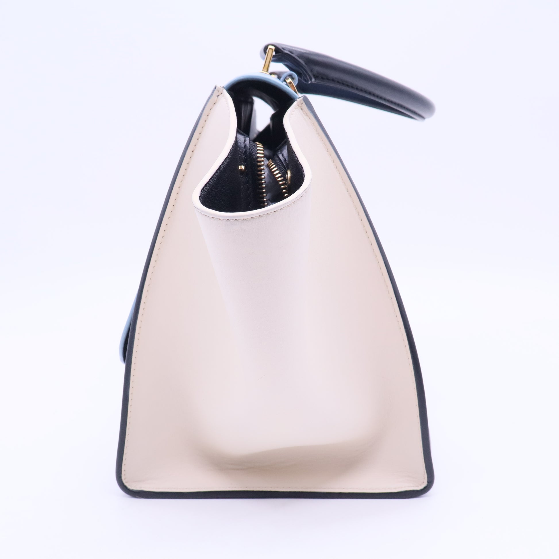 Trapèze leather handbag B20044