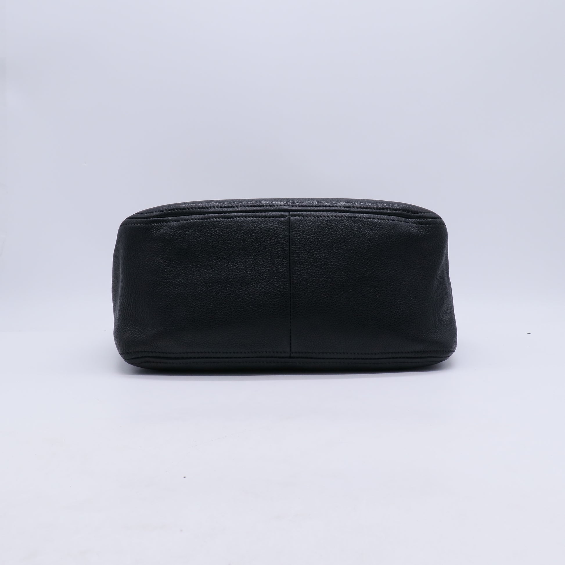 Black Vitello Phenix Leather Bauletto Bag B20844