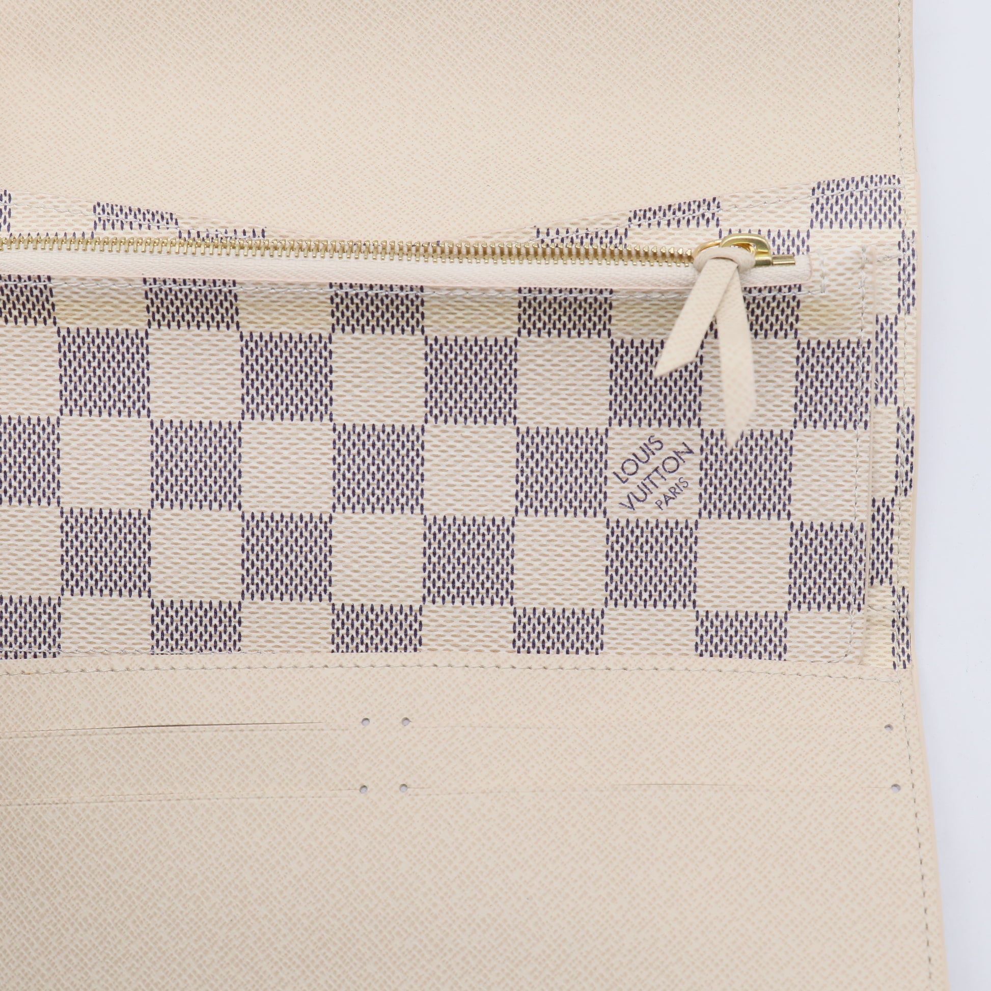 Louis Vuitton Sarah Wallet in Damier Azur Canvas W21254