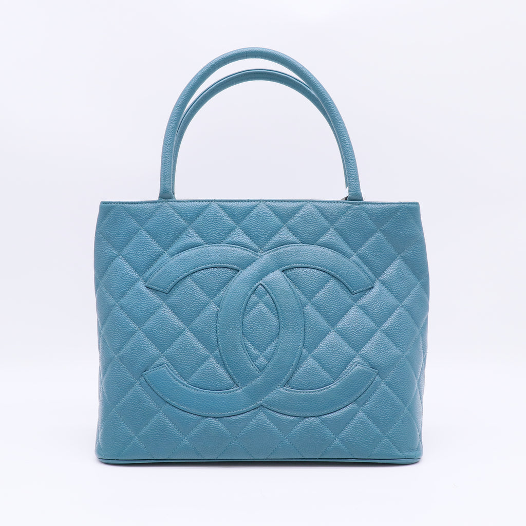 Chanel Medallion Tote Quilted Caviar twins B23137