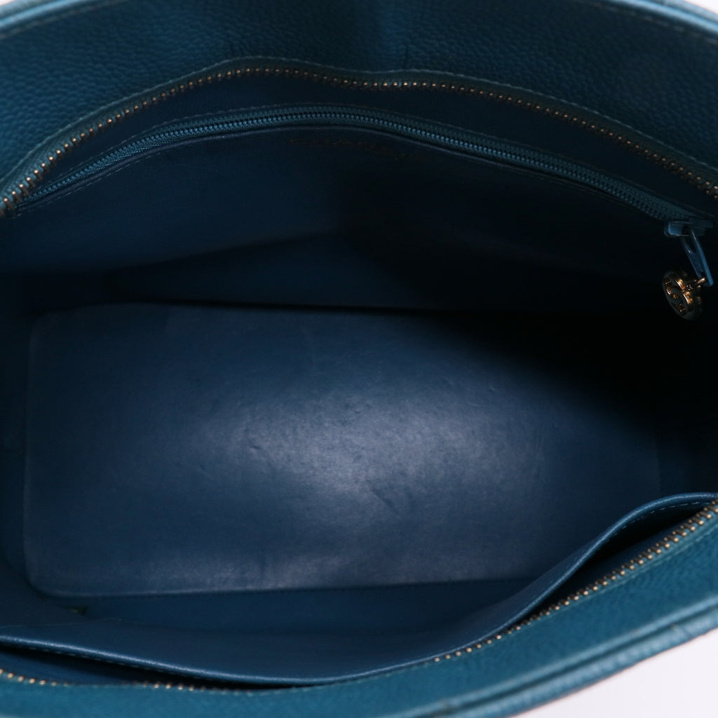 Chanel Medallion Tote Quilted Caviar twins B23137